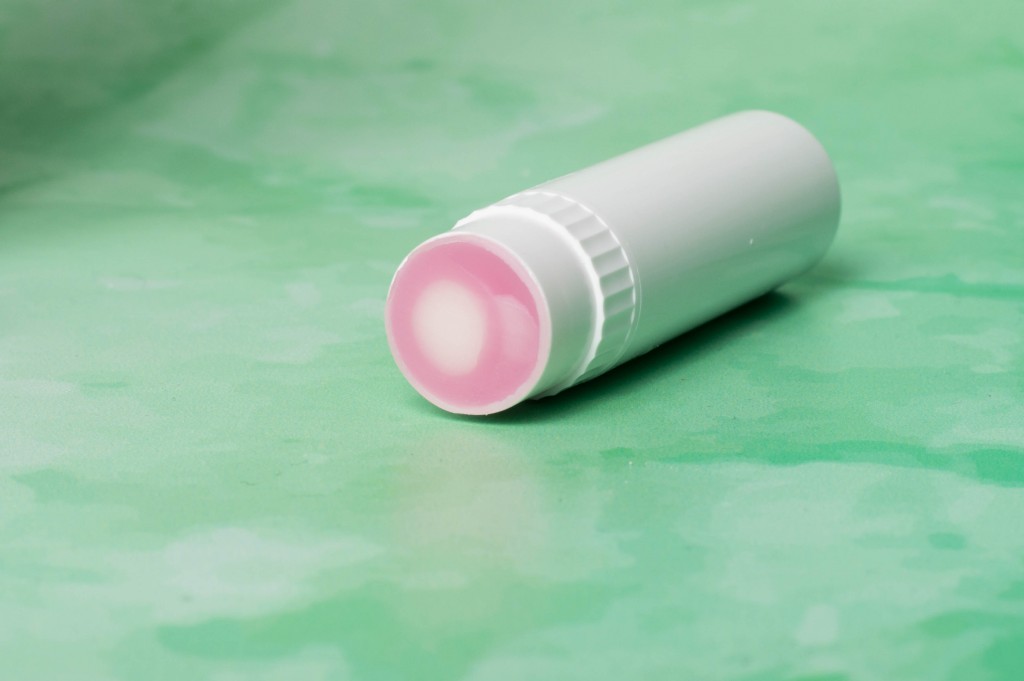 The Easy Tricks of Making Dual Color Lip Balms — Adventures With The Sage